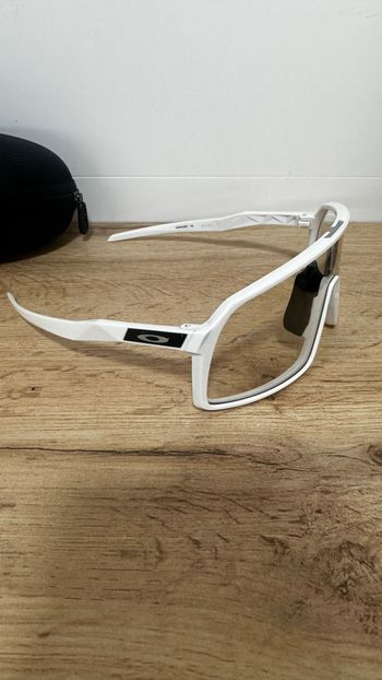 Brugt Oakley Sutro 2025 bike — billede 9 af 9