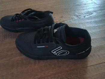 Brugt Adidas Five Ten 2025 bike — billede 2 af 5