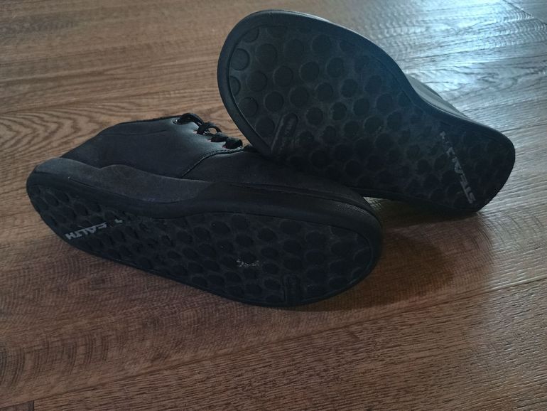 Brugt Adidas Five Ten 2025 bike — billede 5 af 5