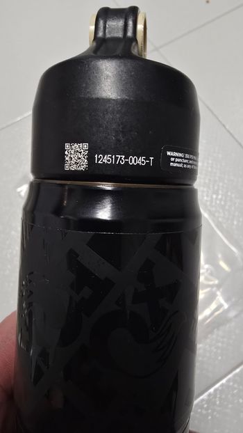 Gebrauchtes Fox Float Factory Genie 2026 bike — Bild 4 von 4