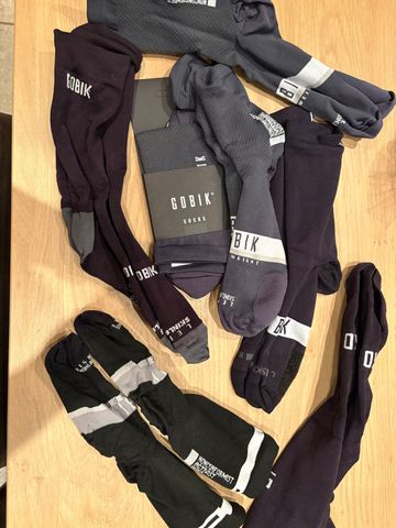 Used Gobik kit 2025 bike — image 25 of 34