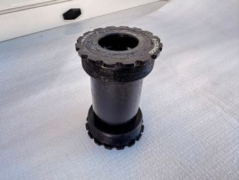 Used Colnago T47 Shimano Bottom Bracket Drivetrain & Pedals