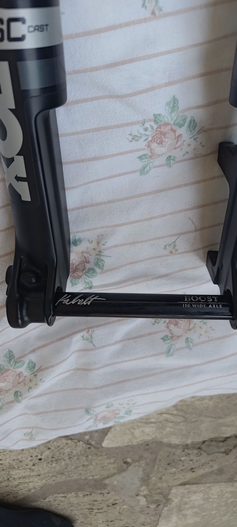 Brugt Fox 32 Fork 2019 bike — billede 4 af 5