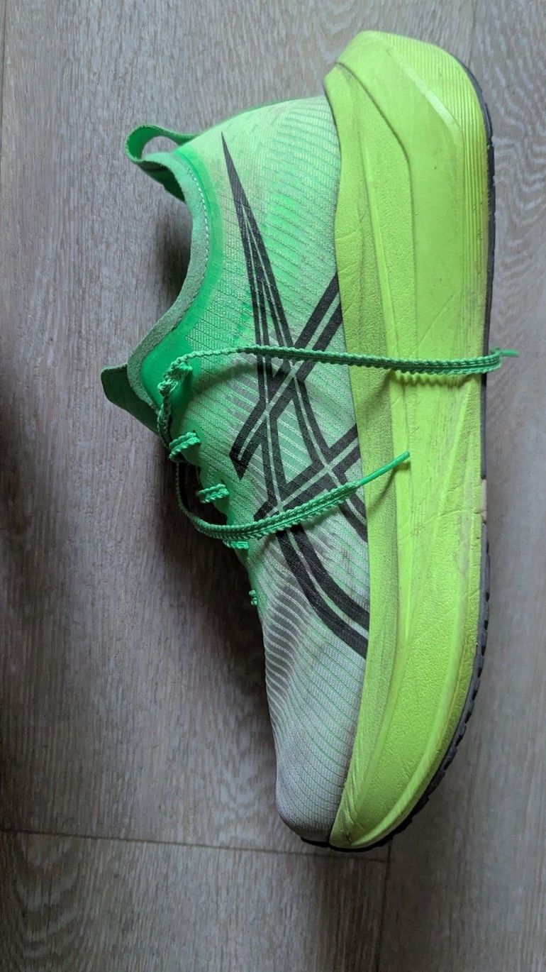 Brugt Asics Megablast 2025 bike — billede 3 af 6