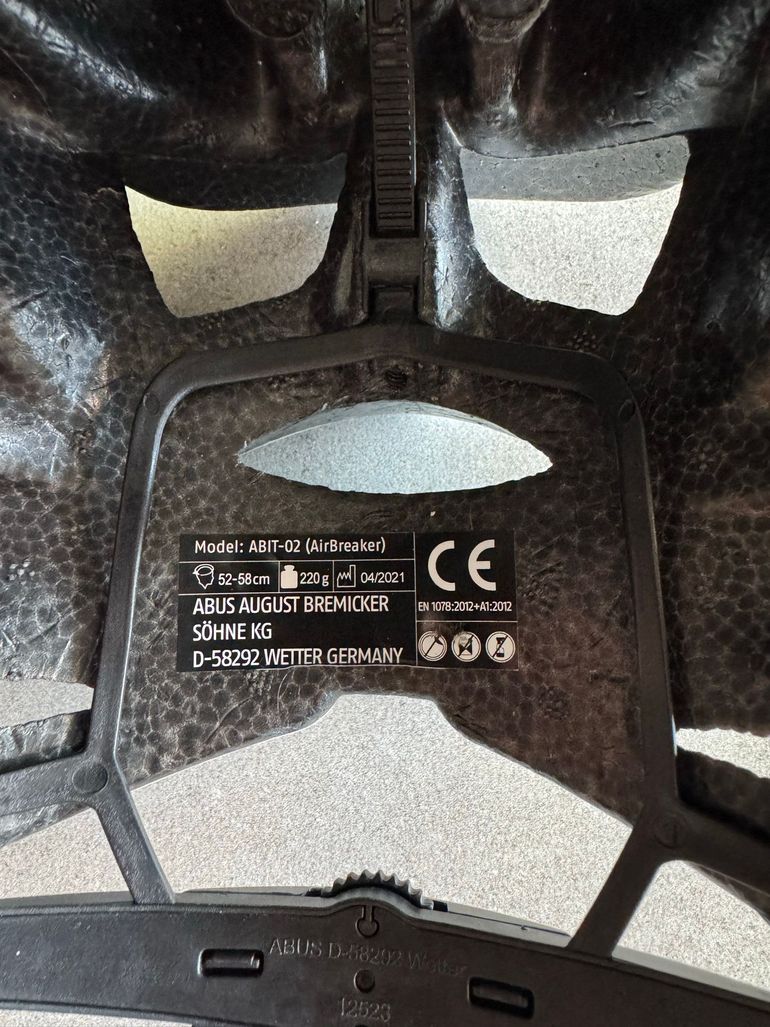 Brugt ABUS AirBreaker Helmet 2021 bike — billede 4 af 8