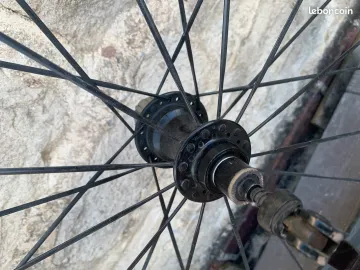 Zipp 404 Speed Weaponry bike d'occasion — image 4 sur 8