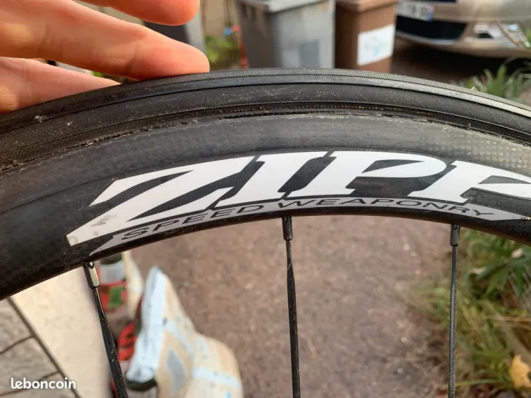 Zipp 404 Speed Weaponry bike usato — immagine 8 di 8