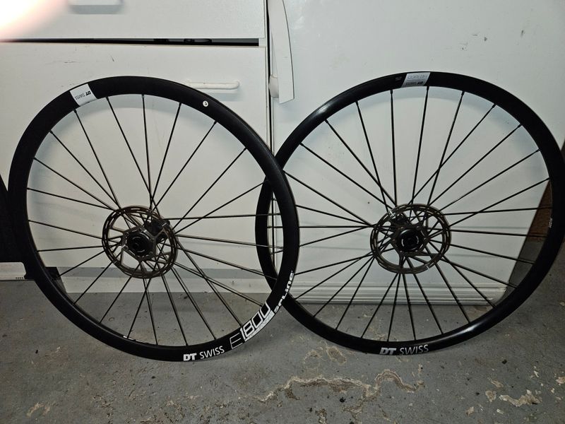 Used Dt Swiss E1800 Spline Wheels