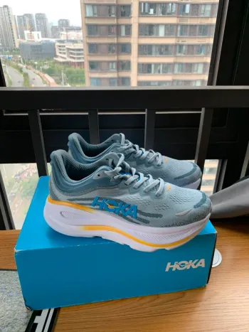 Hoka Bondi 9 Running Shoes d'occasion