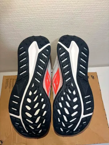 100% Juniper Trail 2 GTX bike usato — immagine 9 di 14