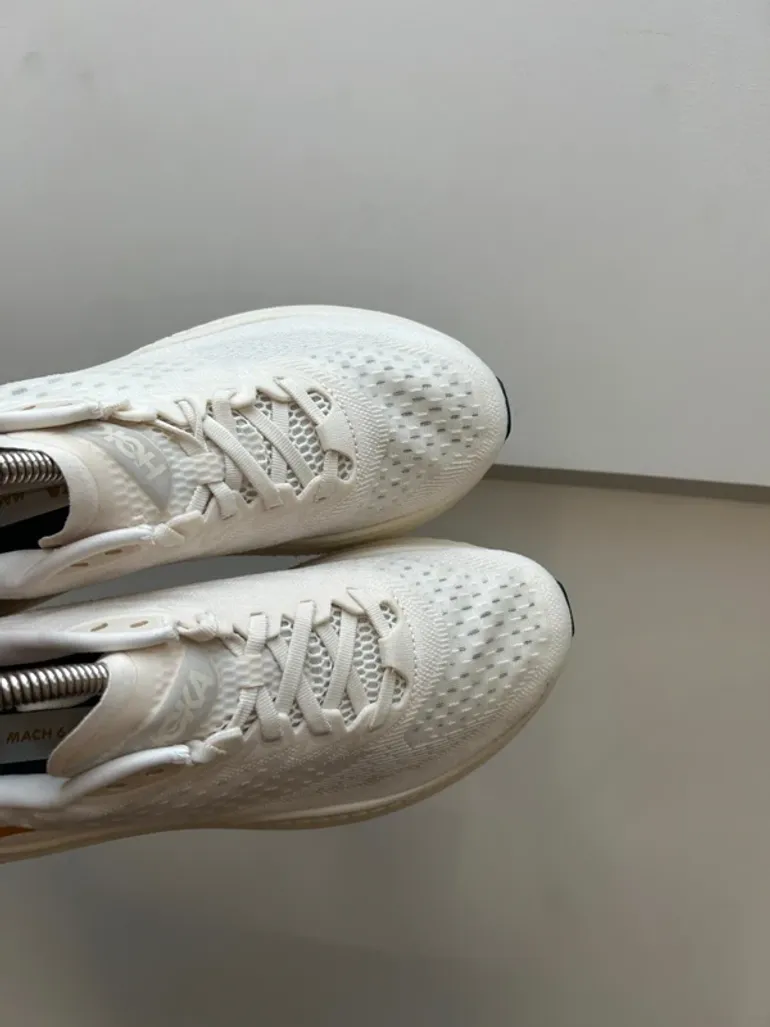 Used Hoka Mach 6 bike — image 6 of 9