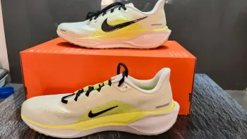 Used Pegasus Nike Air Zoom 41 Running Shoes