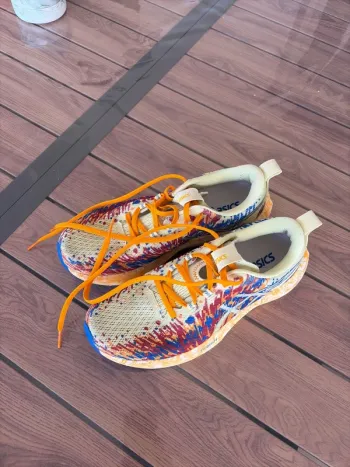 Used Asics Noosa Tri Running Shoes