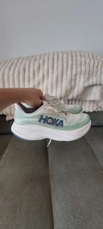 Hoka Clifton Running Shoes de segunda mano