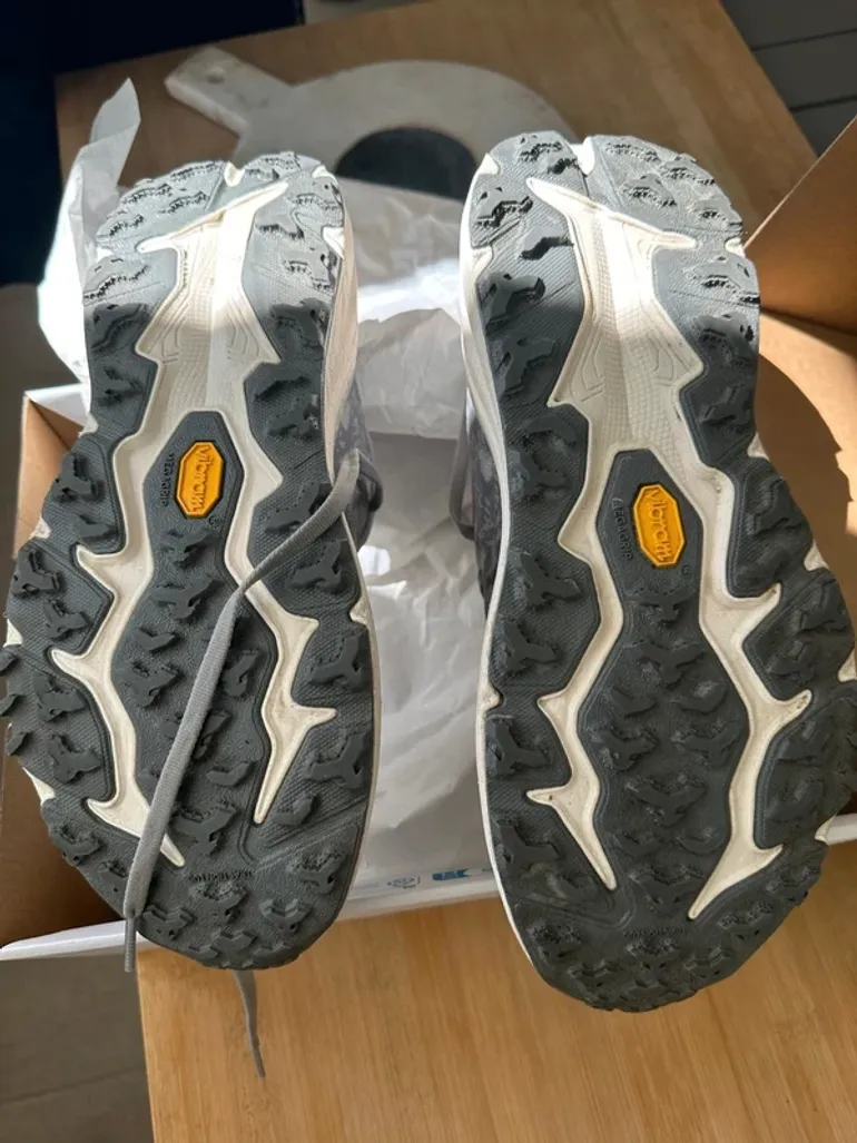 Used Hoka Speedgoat 6 bike — image 6 of 9
