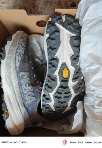 Used Hoka Speedgoat 6 bike — image 2 of 9