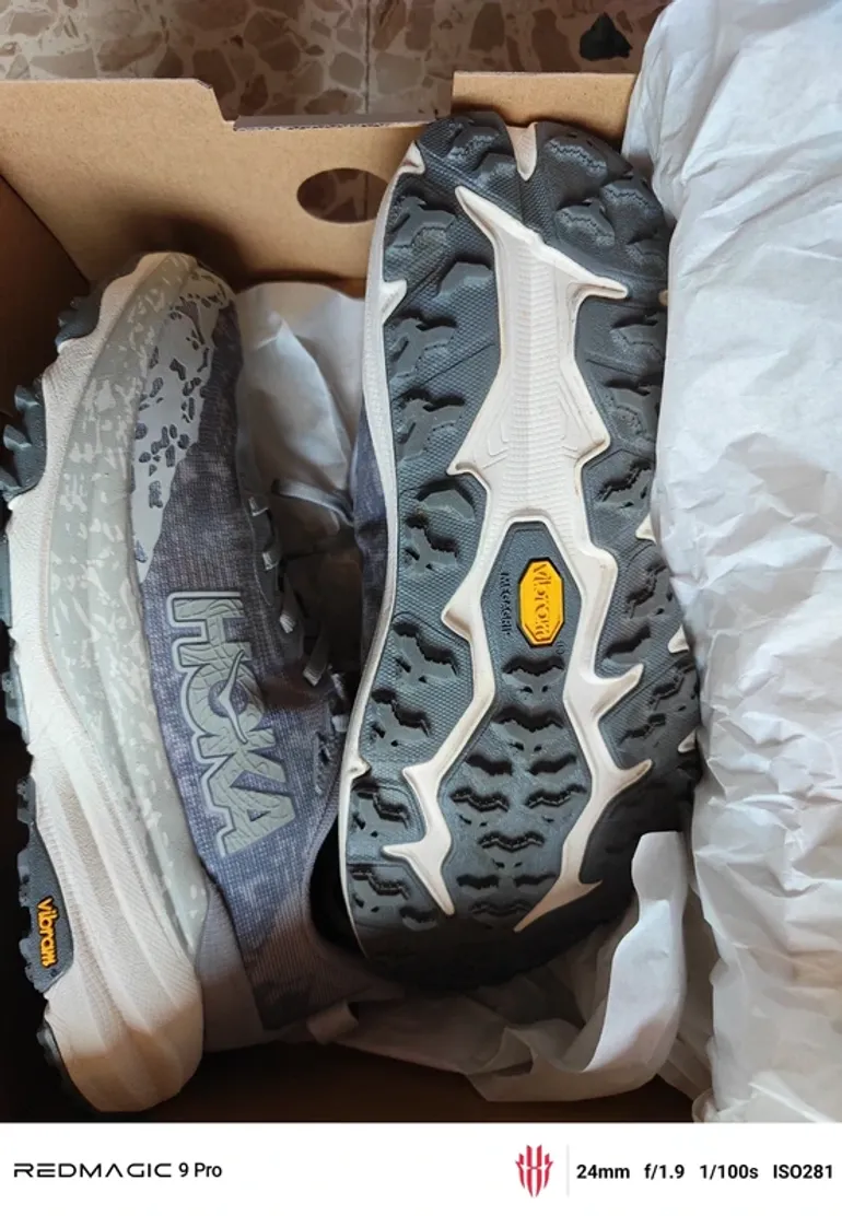Used Hoka Speedgoat 6 bike — image 2 of 9