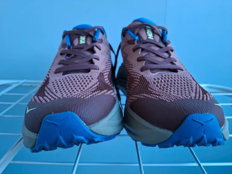 Used Hoka Challenger 8 Wide bike — image 5 of 6