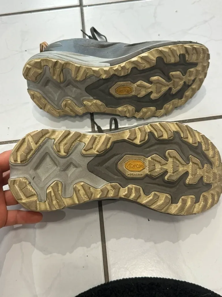 Hoka Mafate 5 bike d'occasion — image 2 sur 5