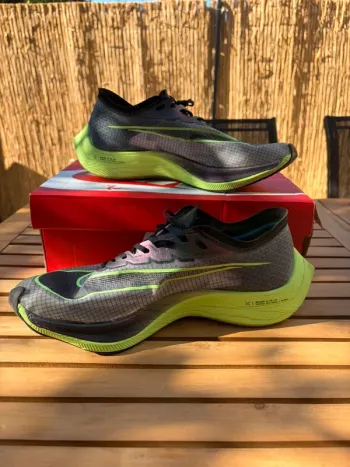 Used Nike Vaporfly Next% bike — image 2 of 6