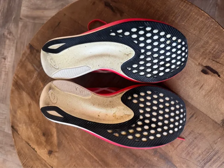 Used Asics Metaspeed Edge+ bike — image 4 of 5