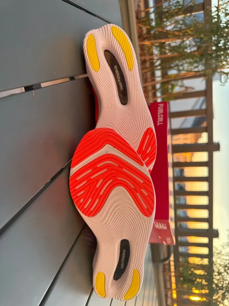 Used New Balance FuelCell SuperComp Pacer bike — image 4 of 4