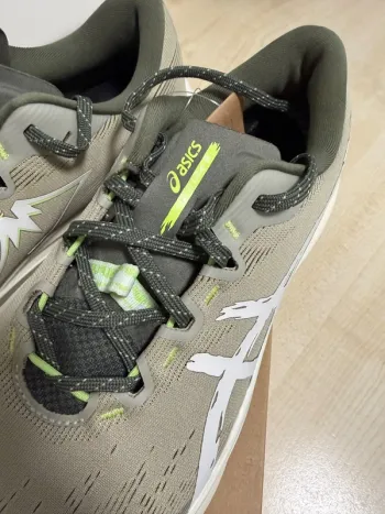 Używany Asics Fuji Lite 6 bike — zdjęcie 4 z 8