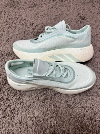 Used Adidas Hyperboost bike — image 3 of 3