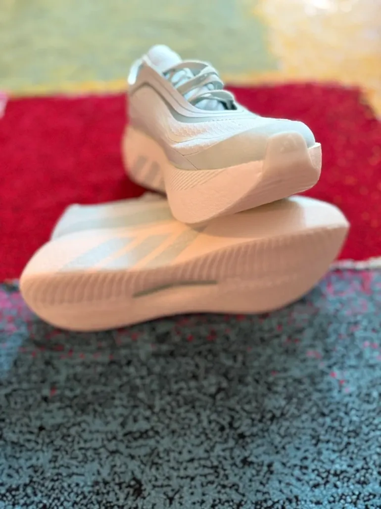 Used Adidas Hyperboost bike — image 3 of 3