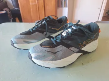 Used Hoka Speedgoat 7 bike — image 4 of 7