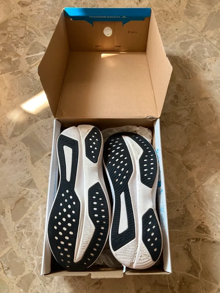Used Hoka Mach 6 bike — image 3 of 5