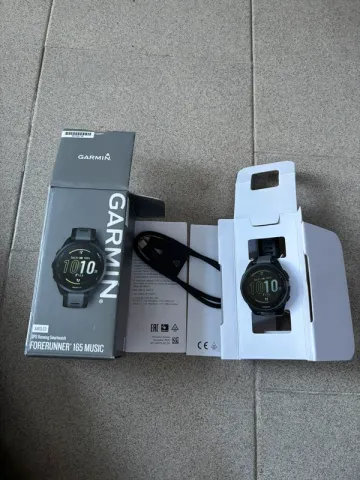 Použité Garmin Forerunner 165 Music Electronics