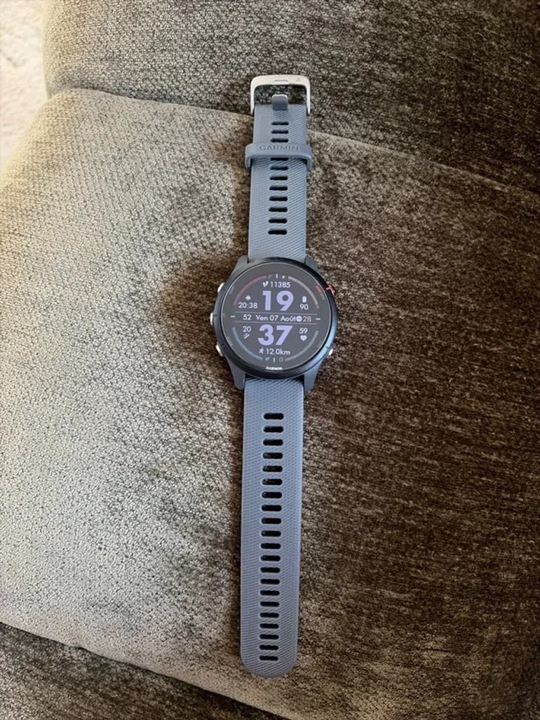 Garmin Forerunner 255 bike d'occasion — image 2 sur 9