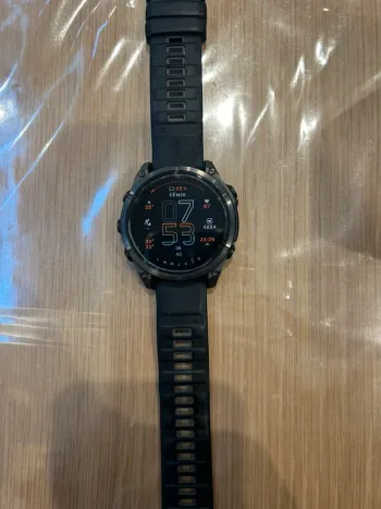 Używany Garmin Fenix 8 Electronics