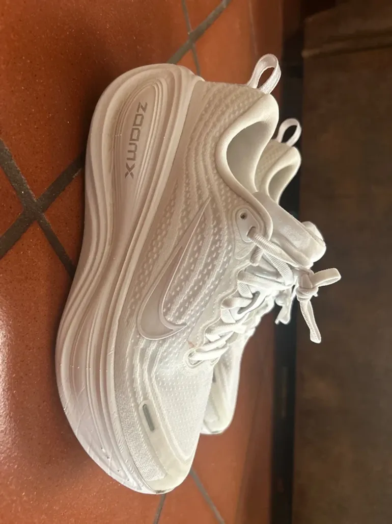 Used Nike ZoomX bike — image 4 of 5