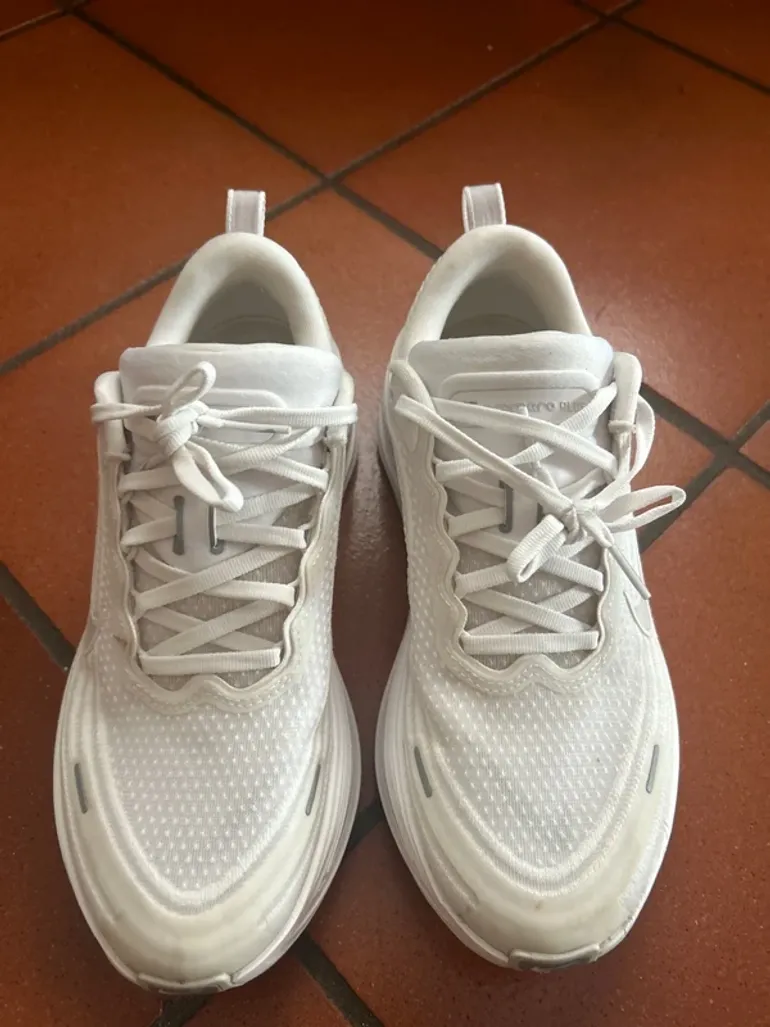 Used Nike ZoomX bike — image 2 of 5