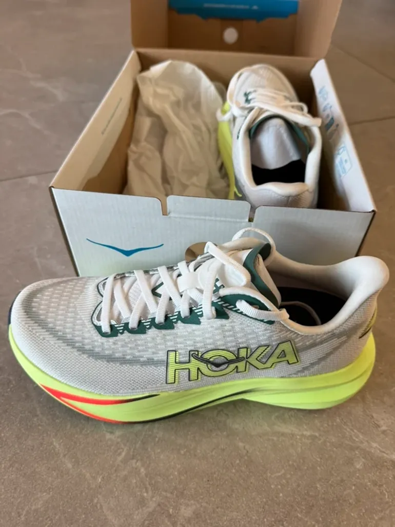 Used Hoka Mach 7 bike — image 3 of 4