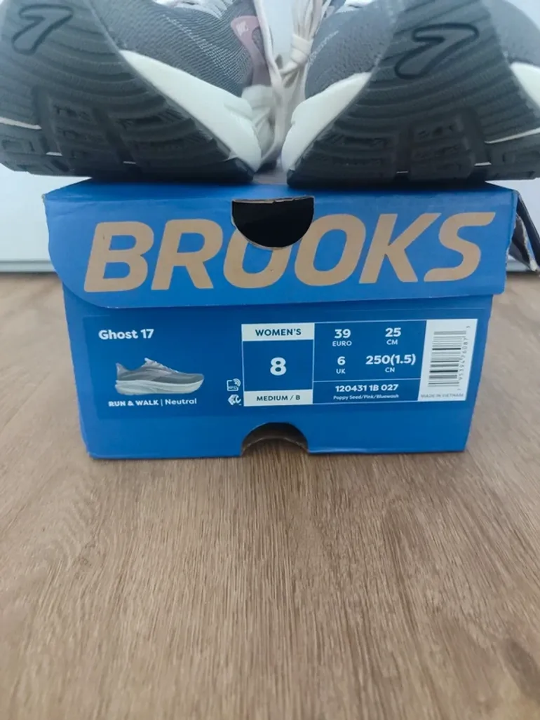 Used Brooks Ghost 17 bike — image 2 of 3