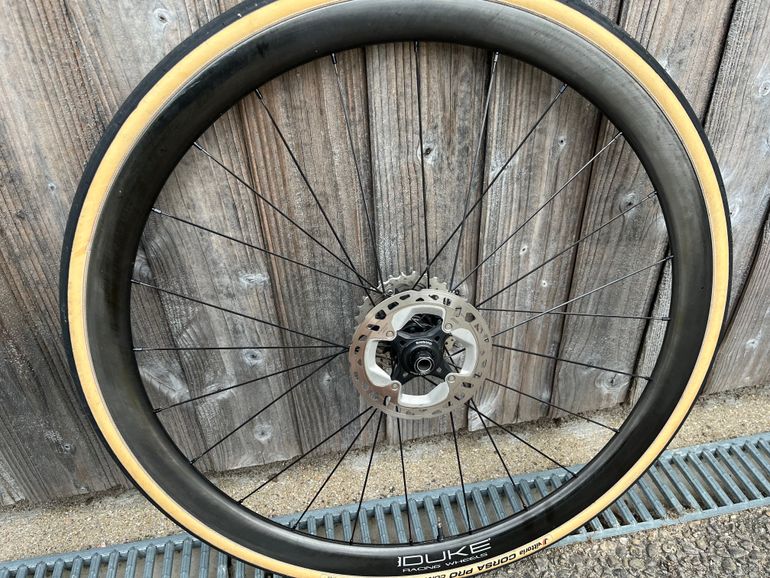 Brugt Duke Baccara SLS2 2022 bike — billede 2 af 4