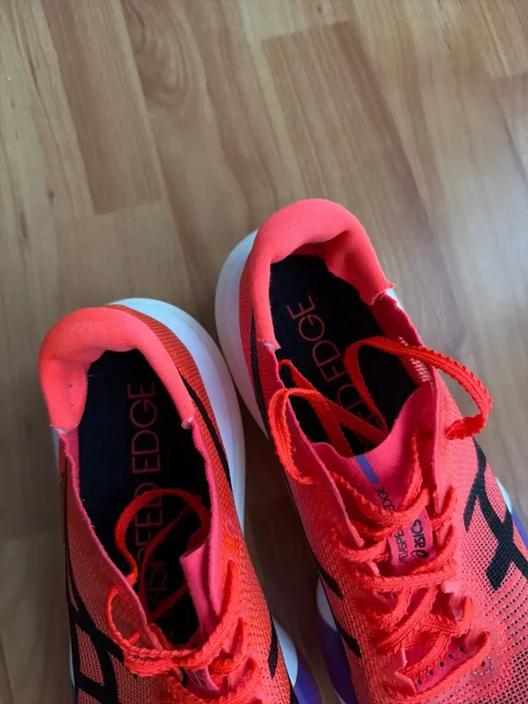 Used Asics Metaspeed Edge Tokyo bike — image 9 of 11