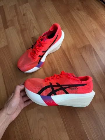 Used Asics Metaspeed Edge Tokyo Running Shoes