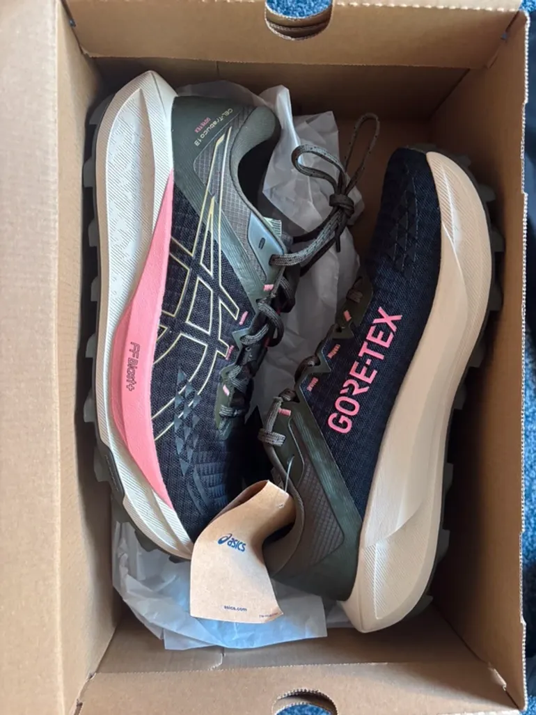 Asics Schuhe bike d'occasion — image 2 sur 3