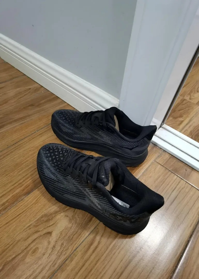Hoka Clifton 9 bike usato — immagine 2 di 5