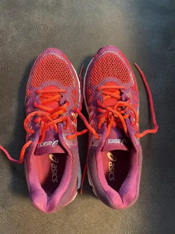 Brugt Asics Laufschuhe bike — billede 2 af 3