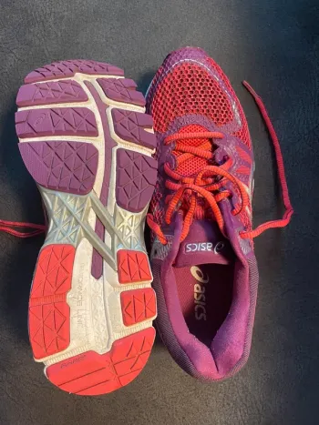 Brugt Asics Laufschuhe bike — billede 3 af 3