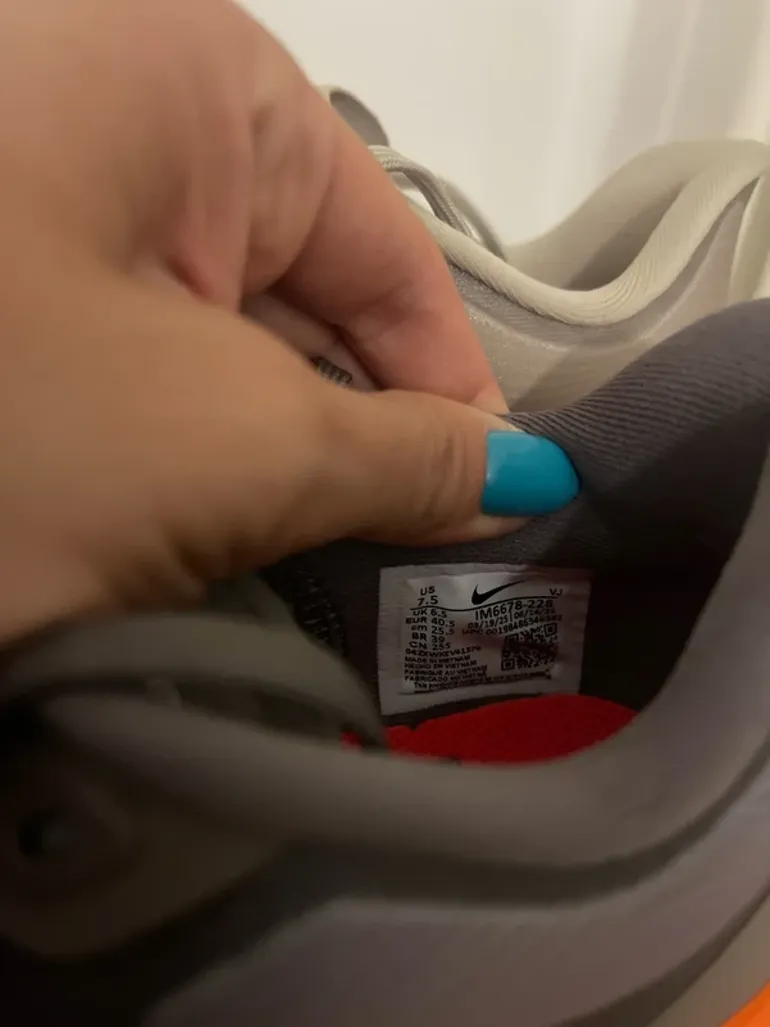 Used Nike Zoom Fly 6 bike — image 7 of 9