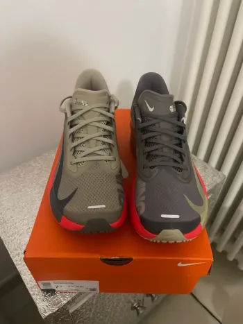 Used Nike Zoom Fly 6 bike — image 3 of 9