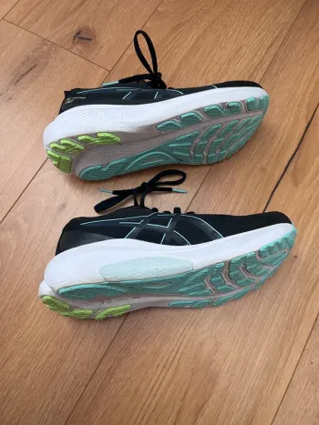 Used Asics Gel Kayano 30 bike — image 6 of 6