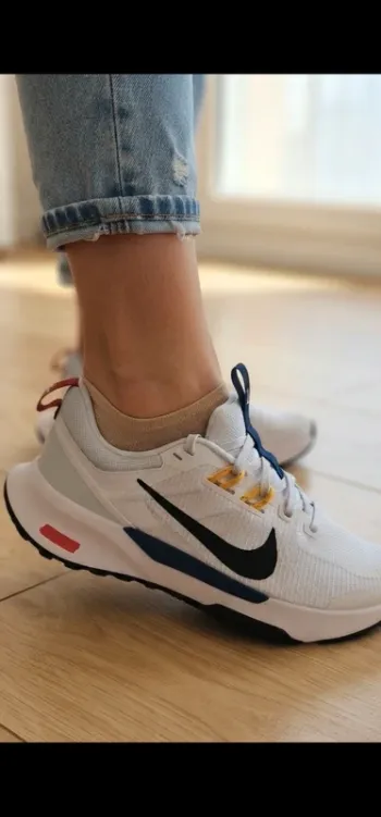 Used Nike Juniper Trail 2 Running Shoes