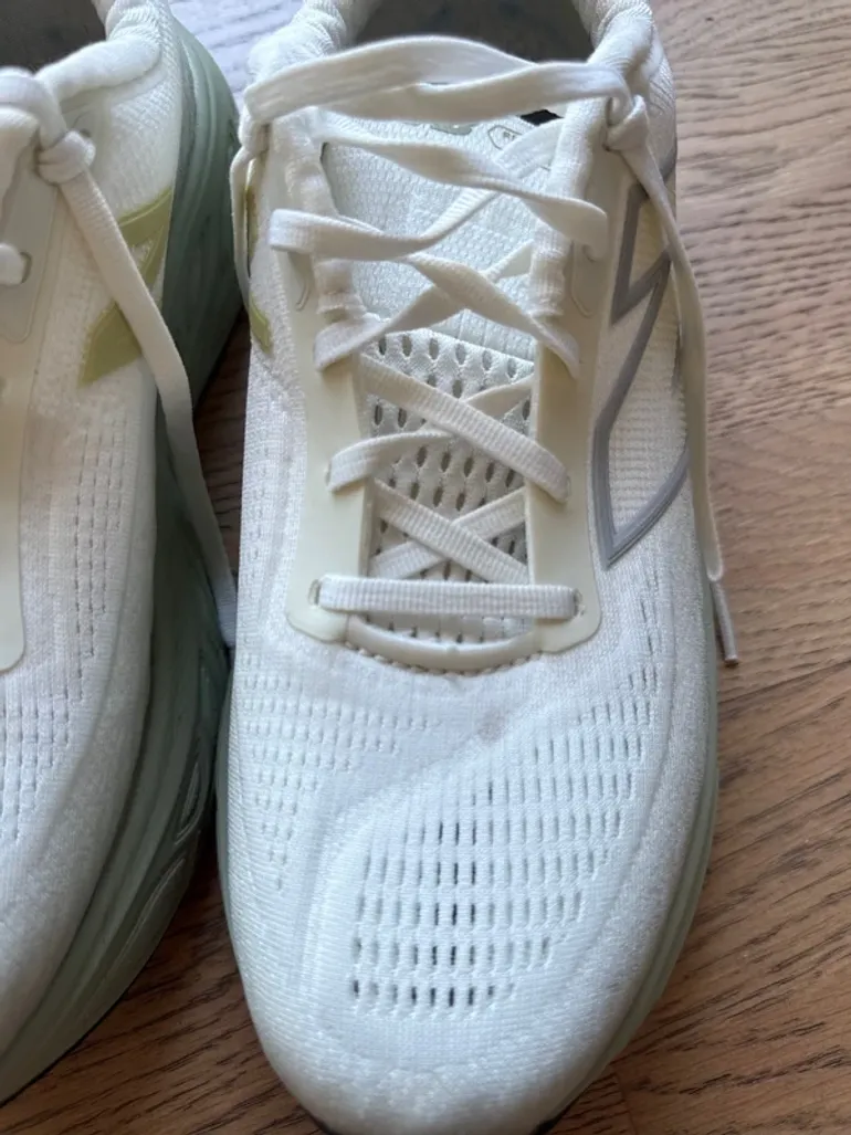 New Balance 1080 bike usato — immagine 5 di 5